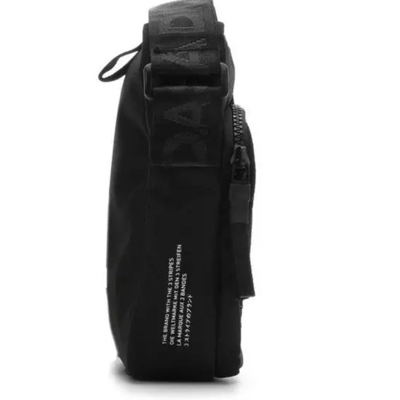 Adidas Amplifier Festival Crossbody / Hip Pack NEW WITH TAGS - Picture 2 of 4